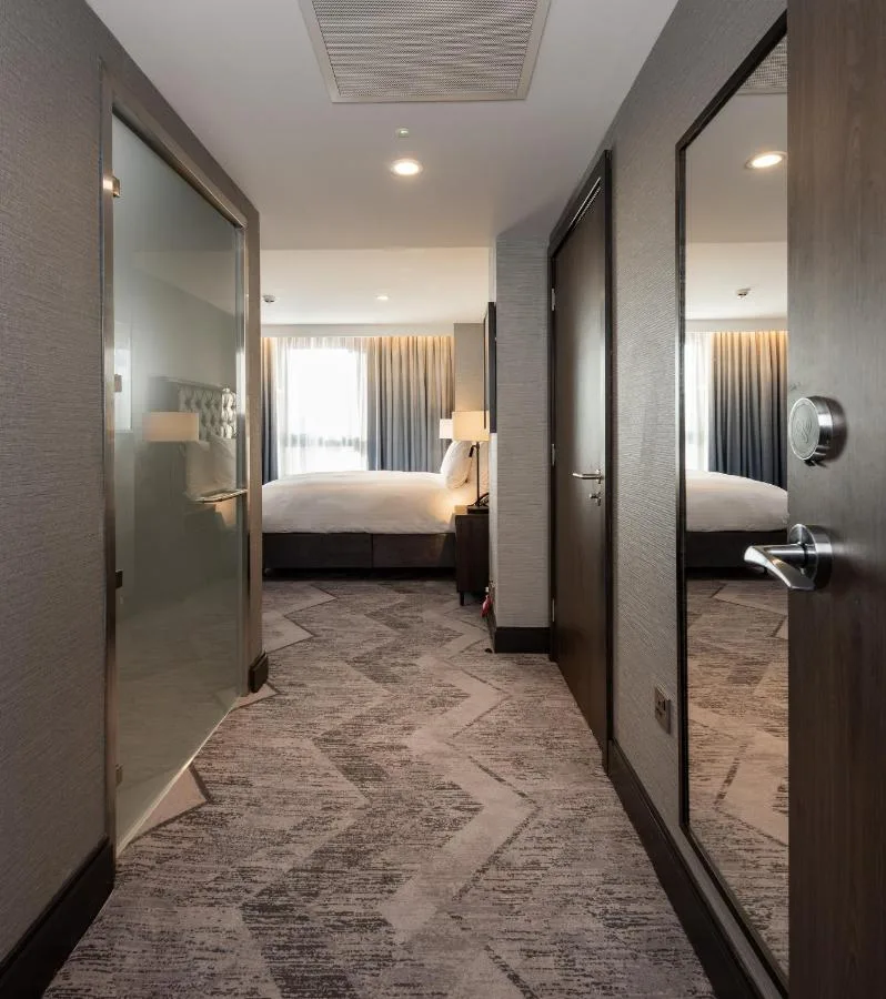 Standard Queen Room - Disability Access
