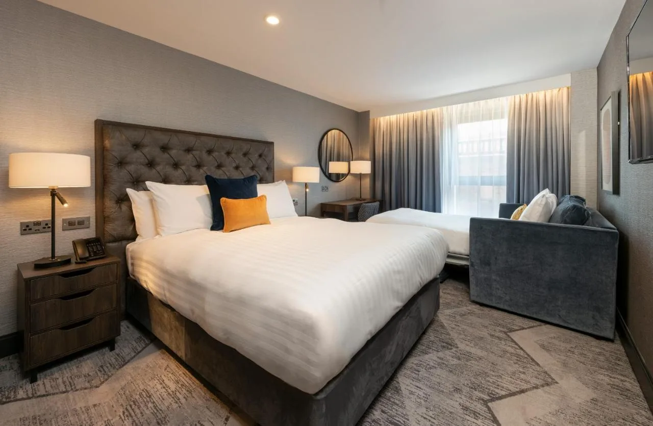 Queen Room with Sofa Bed